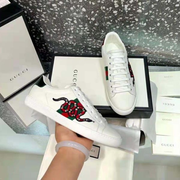 Gucci Men Ace Embroidered Sneaker with An Embroidered Kingsnake-White ...
