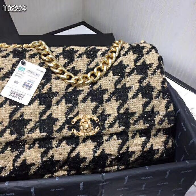 Chanel Women 19 Maxi Flap Bag-Black and Sandy - LULUX
