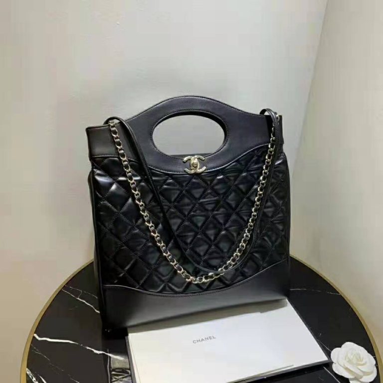 Chanel Women 31 Shopping Bag in Calfskin Leather-Black - LULUX