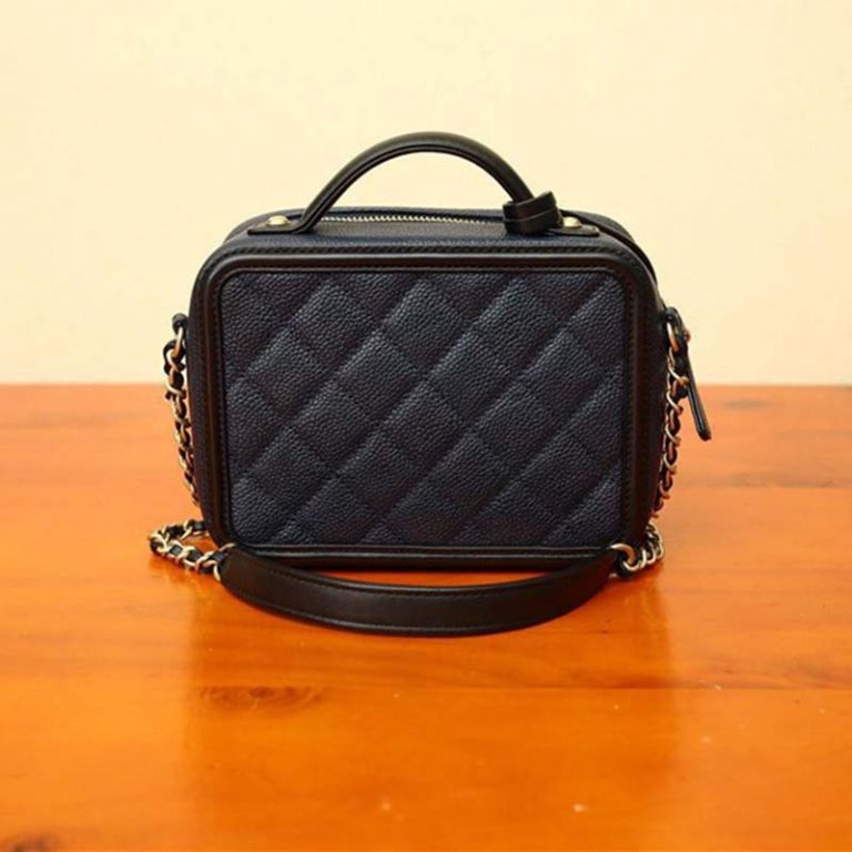 chanel vanity case 24cm