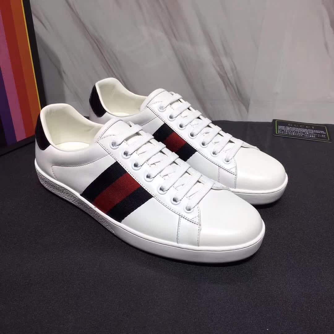 Gucci Men Ace Low-top Sneaker Shoes in Leather with Web-Navy - LULUX