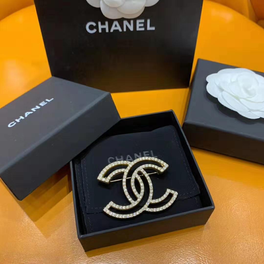 Chanel Women Brooch in Metal & Diamantés-Gold - LULUX