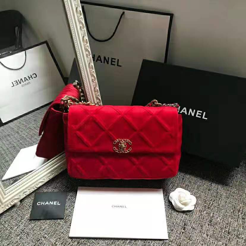 new red chanel bag