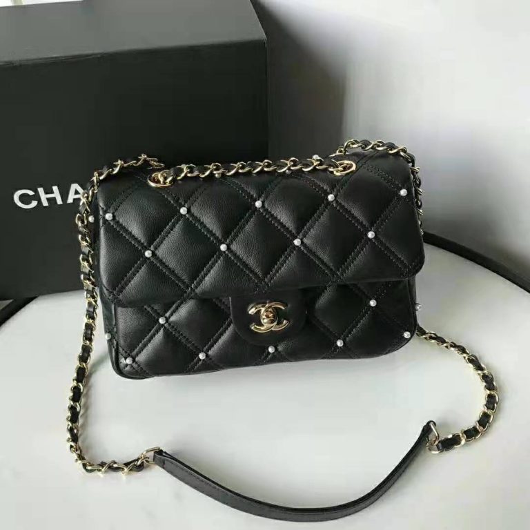 Chanel Women Flap Bag in Lambskin Leather and Imitation Pearls-Black ...