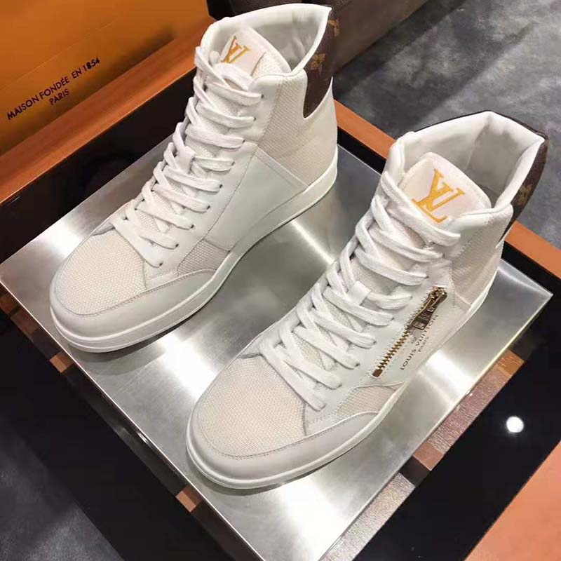 Louis Vuitton® Rivoli Sneaker White. Size 06.0