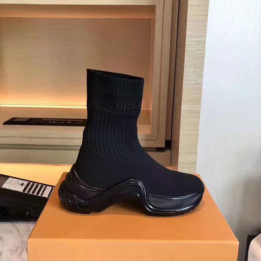 Louis Vuitton LV ARCHLIGHT Black Sock Sneaker Boot with Gold Rubber Soles  38 Golden Elastane ref.170382 - Joli Closet