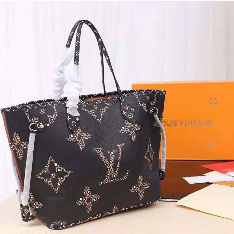 Louis Vuitton LV Women Neverfull MM Tote Bag in Monogram Canvas-Black - LULUX