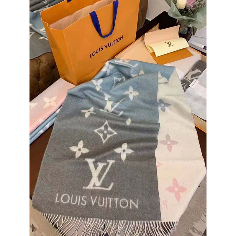 Louis Vuitton Monogram Gradient Check Reversible Scarf Cashmere