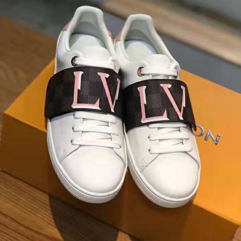 Louis Vuitton Sprinter Sneaker Monogram Mini Pink White Leather ref.449005  - Joli Closet