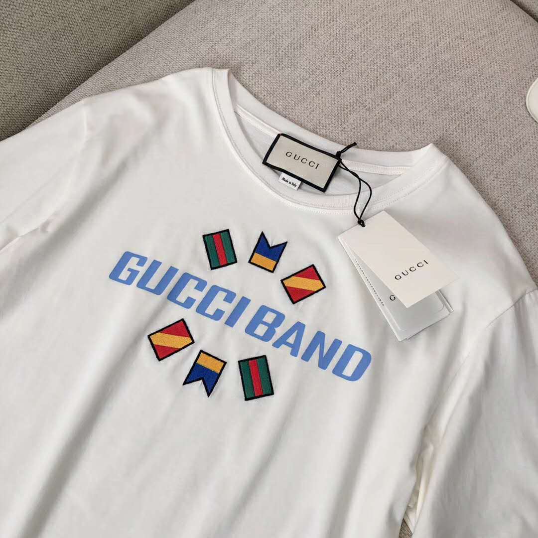 Gucci Women Gucci Band Oversize Print T-Shirt in White Cotton Jersey ...