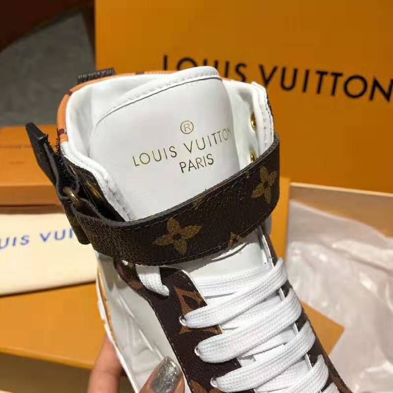Louis Vuitton Boombox Sneaker Boot (1A95QX)  Sneaker boots, Sneakers,  Black louis vuitton belt