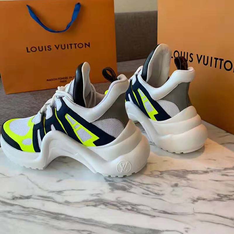 orange LOUIS VUITTON Men Shoes - Vestiaire Collective