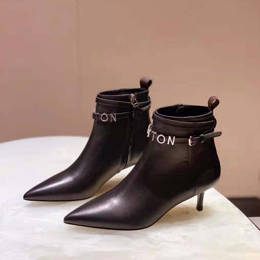 Louis Vuitton LV Women Call Back Ankle Boot in Smooth Calf Leather 5.5 cm Heel-Black - LULUX