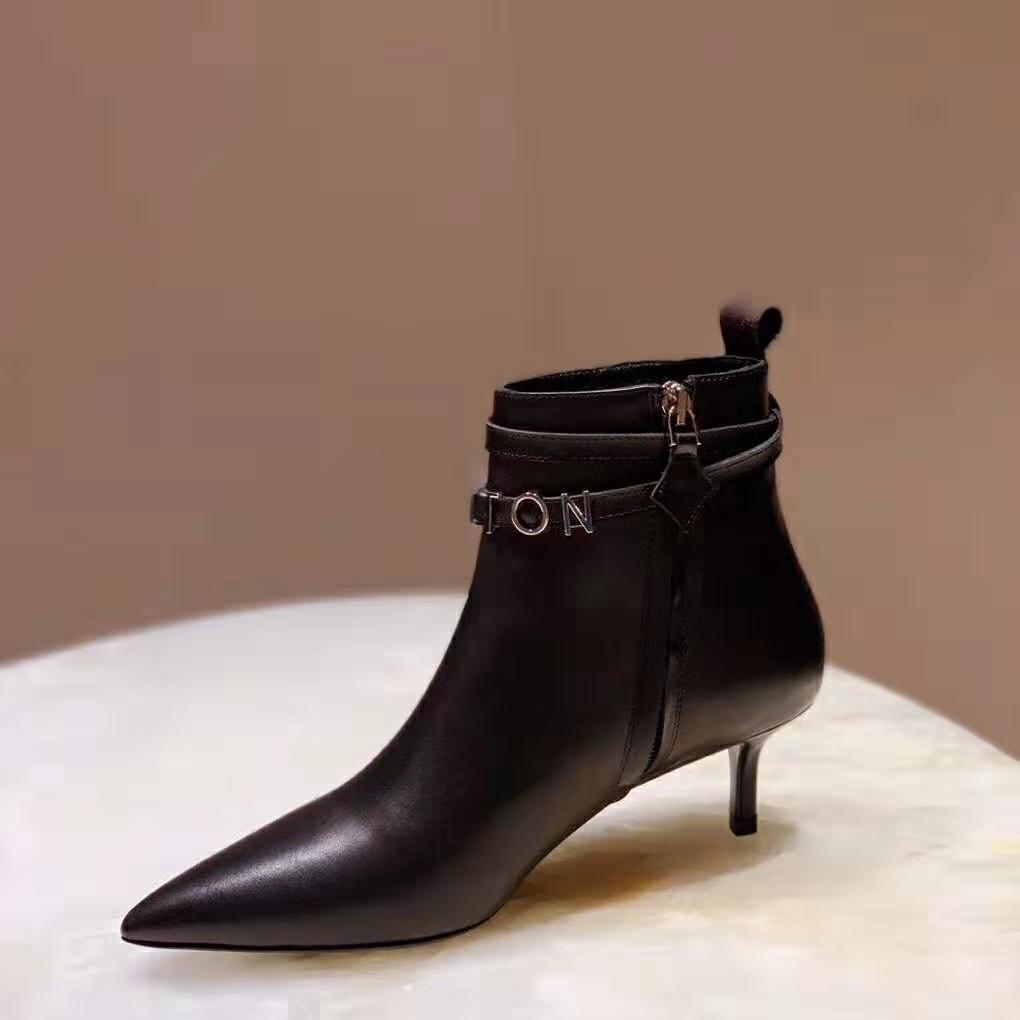 Louis Vuitton Women's 37 Black Leather Call Back Ankle Bootie