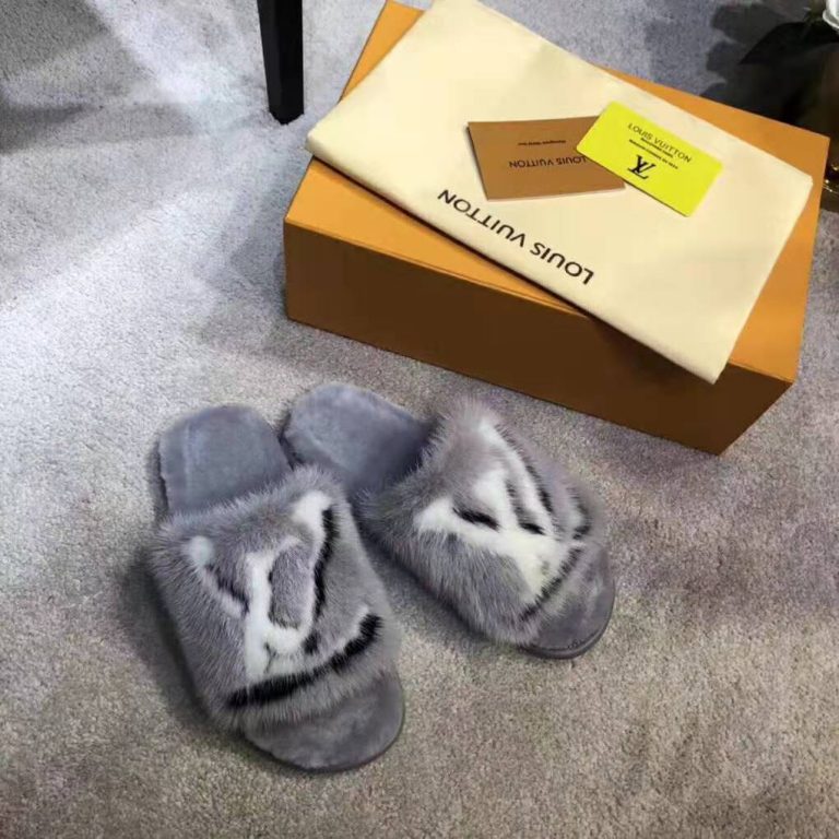 homey flat mule lv price