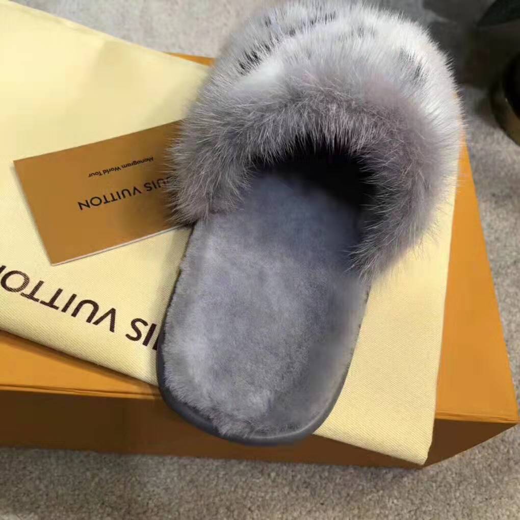 Louis Vuitton NEW Natural Beige Mink Fur Homey Logo Flat Mules