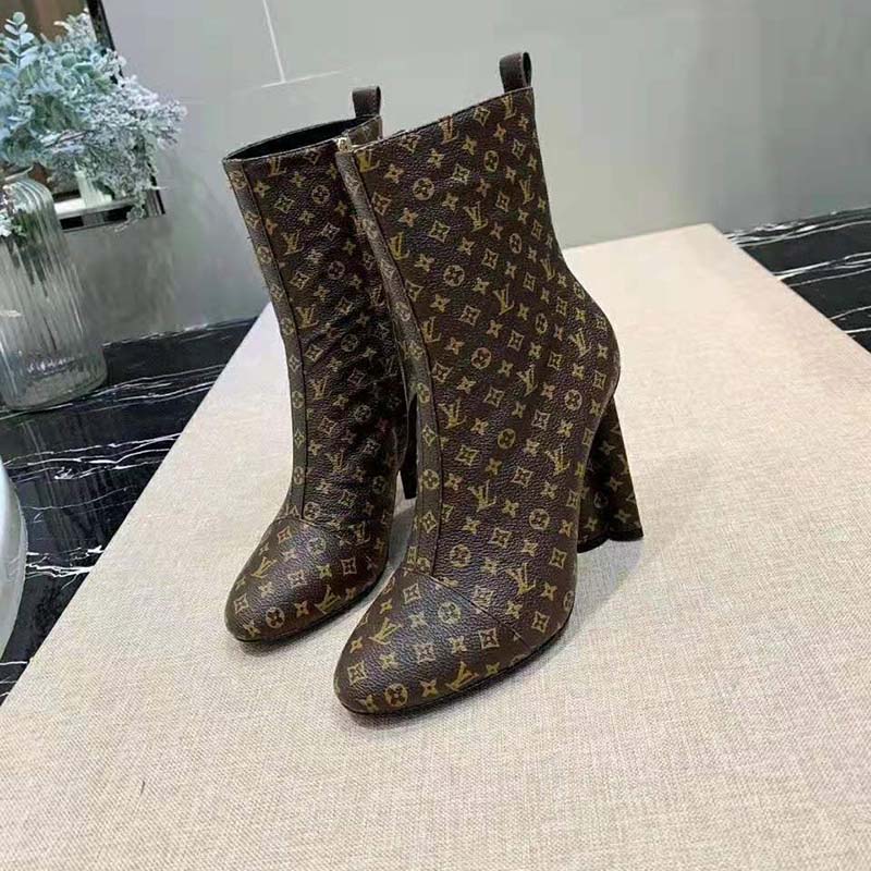 Louis Vuitton LV Women LV Silhouette Ankle Boot in Patent Monogram