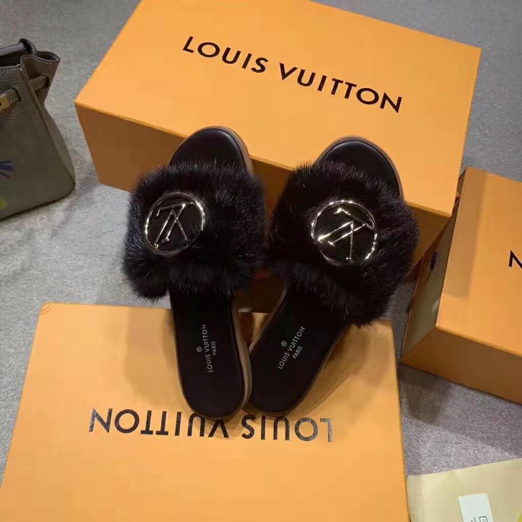 Louis Vuitton LV Women Lock It Mule in Mink and Leather-Black - LULUX