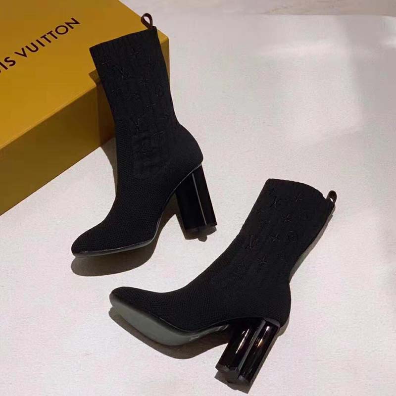Shop Louis Vuitton Monogram Leather Block Heels Logo Ankle & Booties Boots  (1A8558 1A855C, SILHOUETTE ANKLE BOOT, 1A855A 1A855E 1A8554 1A8556) by  Mikrie