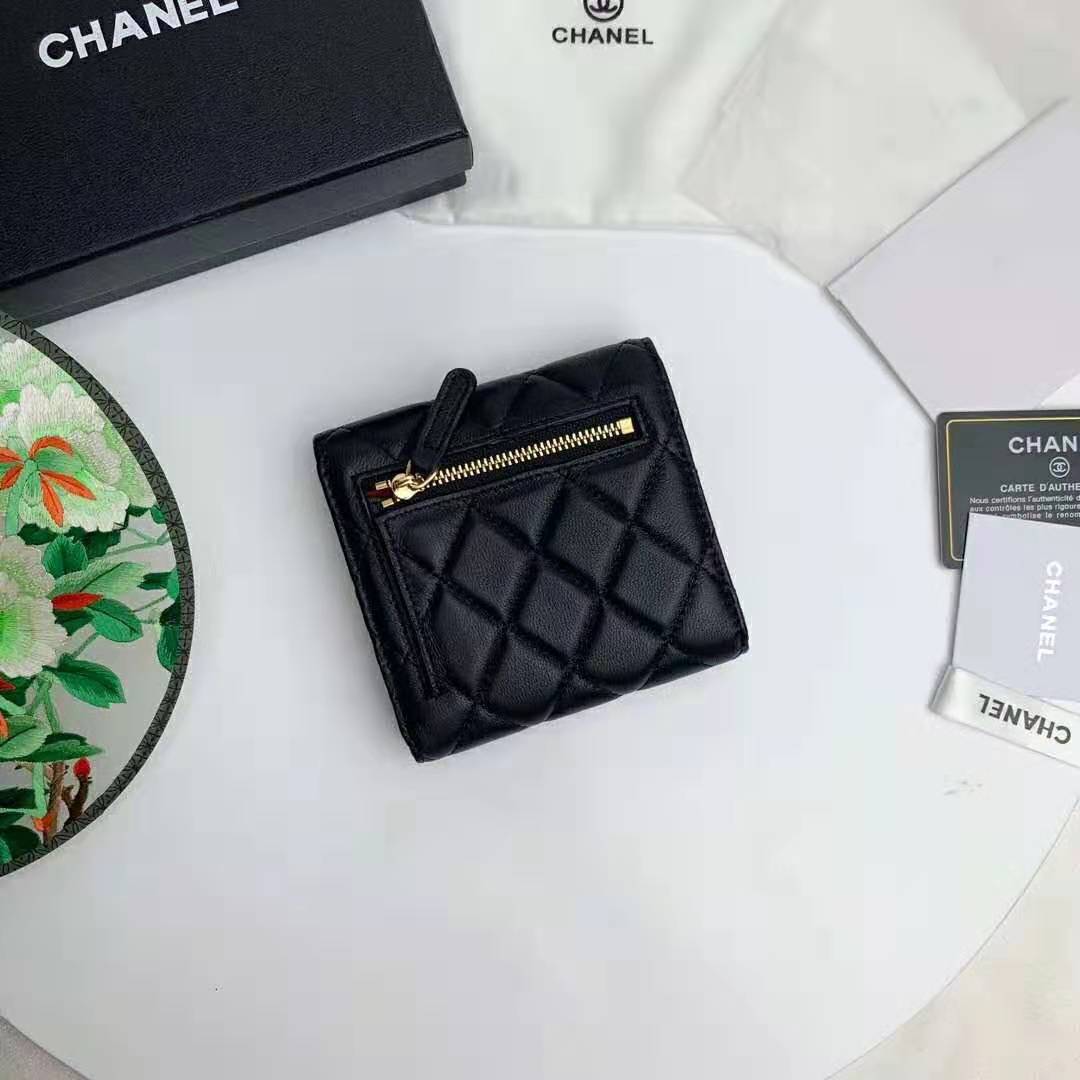 Chanel Classic Small Flap Wallet Lambskin Handbag | semashow.com
