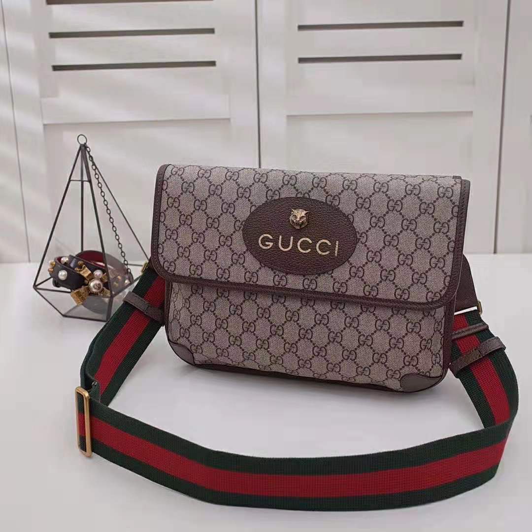 Gucci GG Unisex Neo Vintage Messenger Bag in Beige/Ebony GG Supreme Canvas - LULUX