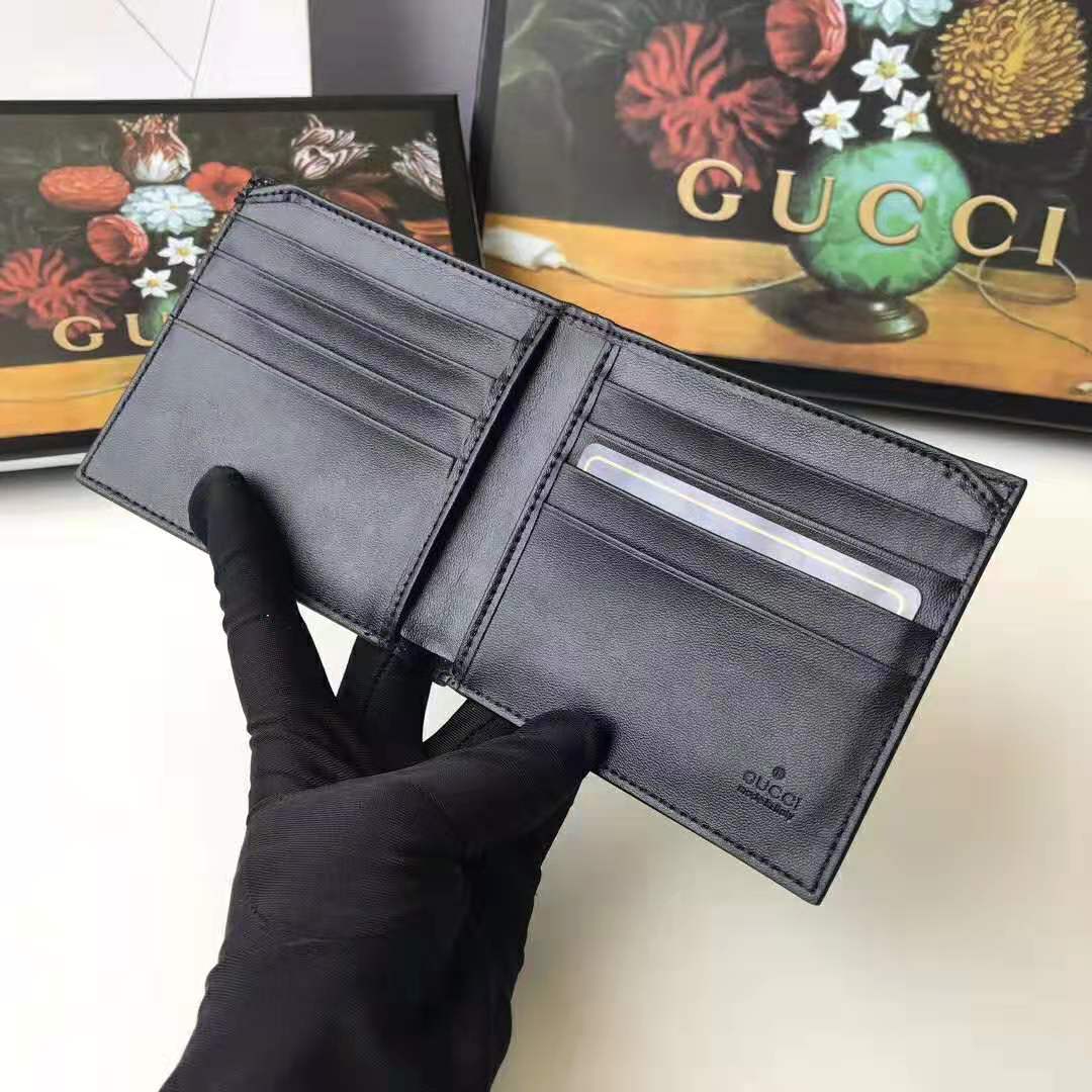 Gucci GG Men Tiger Print GG Supreme Wallet in Beige/Ebony GG Supreme