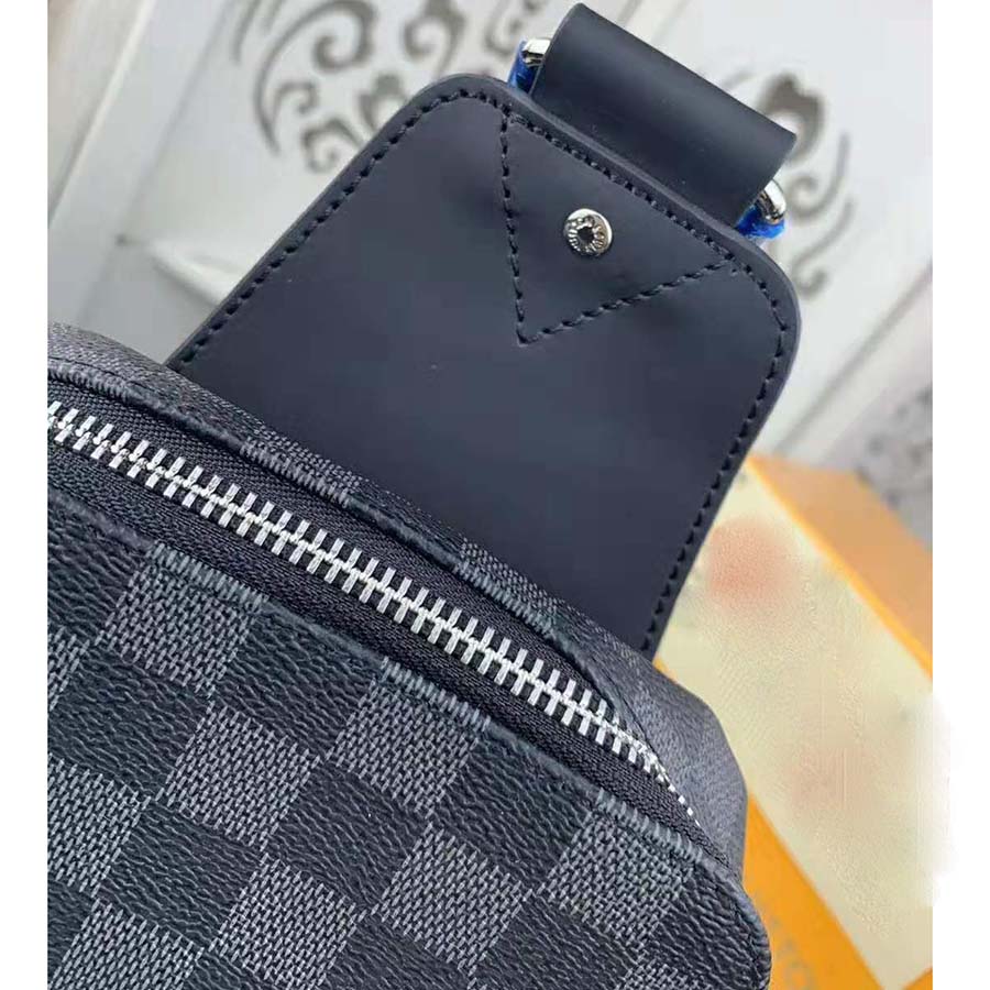 Avenue sling cloth bag Louis Vuitton Grey in Cloth - 29953684