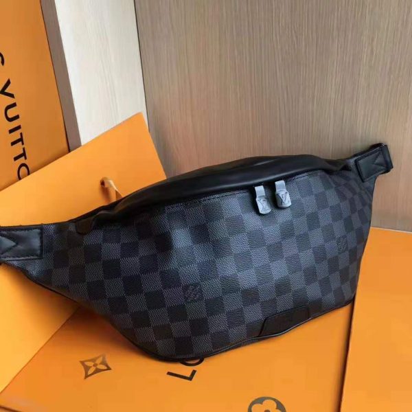 LV LV Men Discovery Bumbag in Damier Graphite Canvas-Grey in 2023