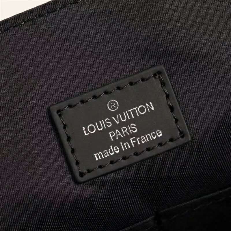 Louis Vuitton LV Men District MM Bag in Monogramme Eclipse Canvas-Grey ...