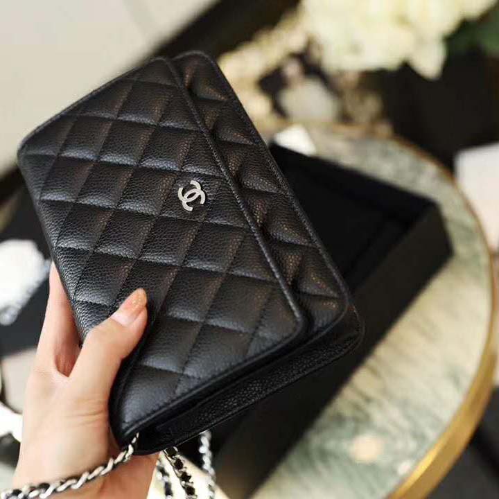 chanel wallet on chain