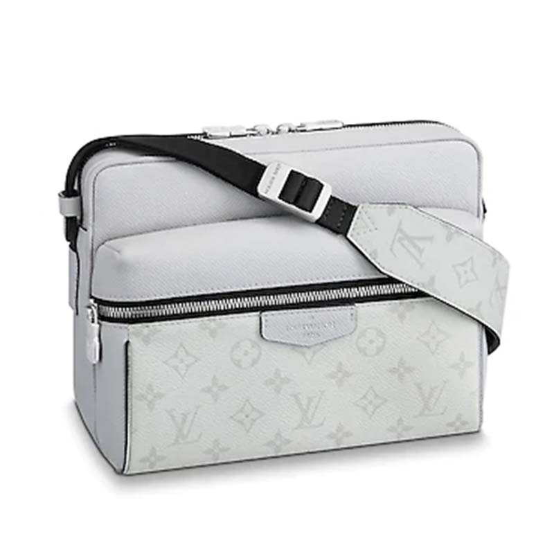 Louis Vuitton Outdoor Tote Bag Taiga Leather with Silver Color Hardwar –  EliteLaza