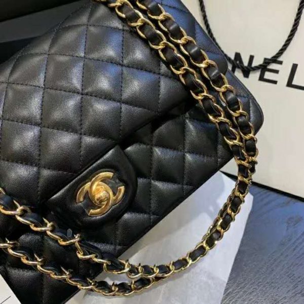 Chanel Women Classic Handbag in Lambskin Leather-Black - LULUX
