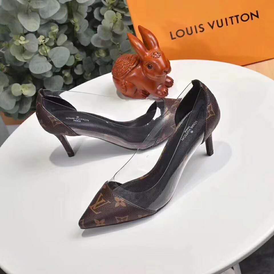 Louis Vuitton Monogram Cherie Pumps - Sz. 37.5 | The ReLux
