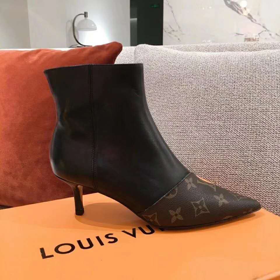 Louis Vuitton Women's Cherie Ankle Boots Black For Women LV in