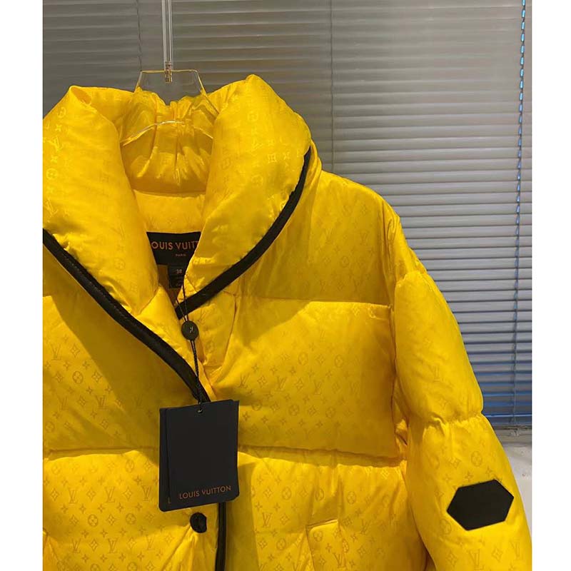 rare LOUIS VUITTON 2020 Runway yellow detachable tie sleeves parka jacket  FR46 S