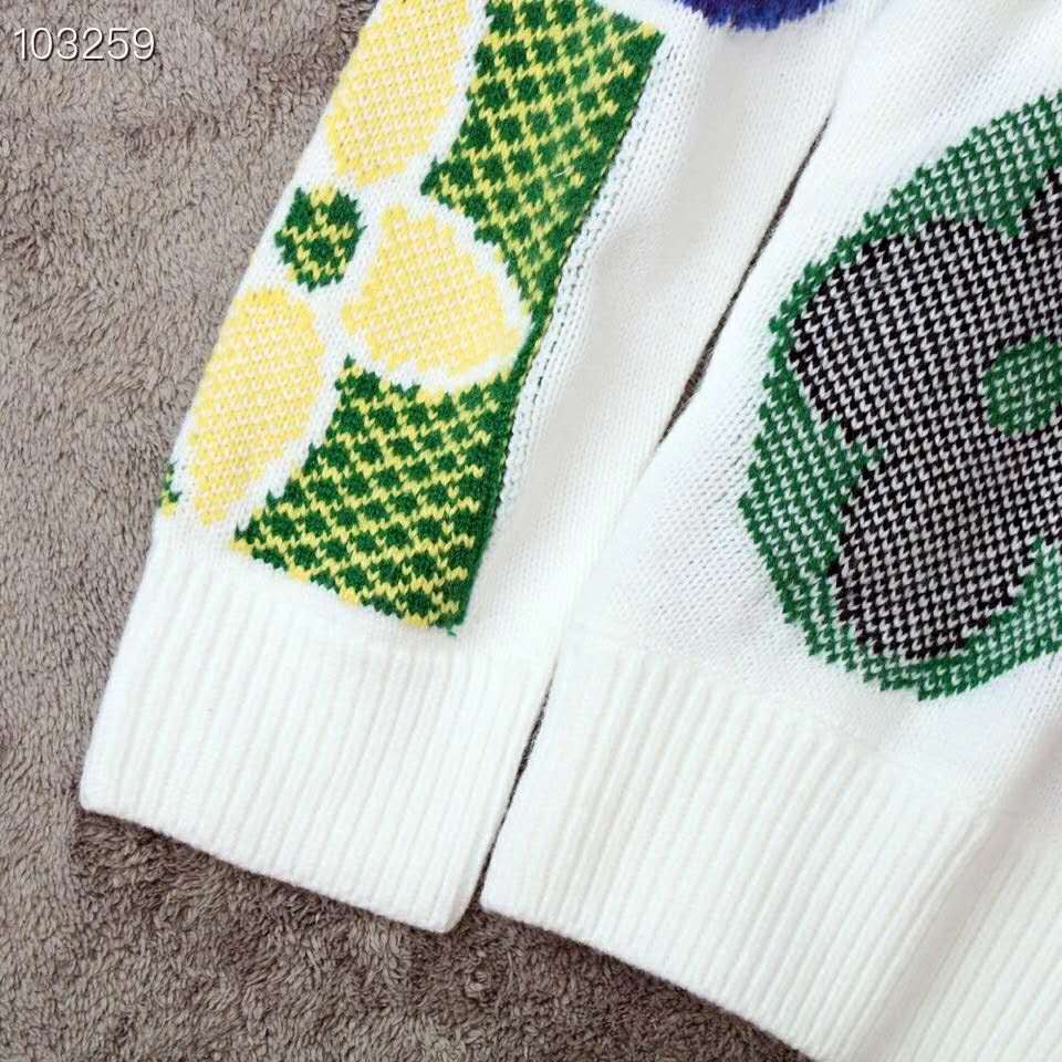 Louis Vuitton Hand-Knit Monogram Flower Cotton Crewneck Green. Size Xs