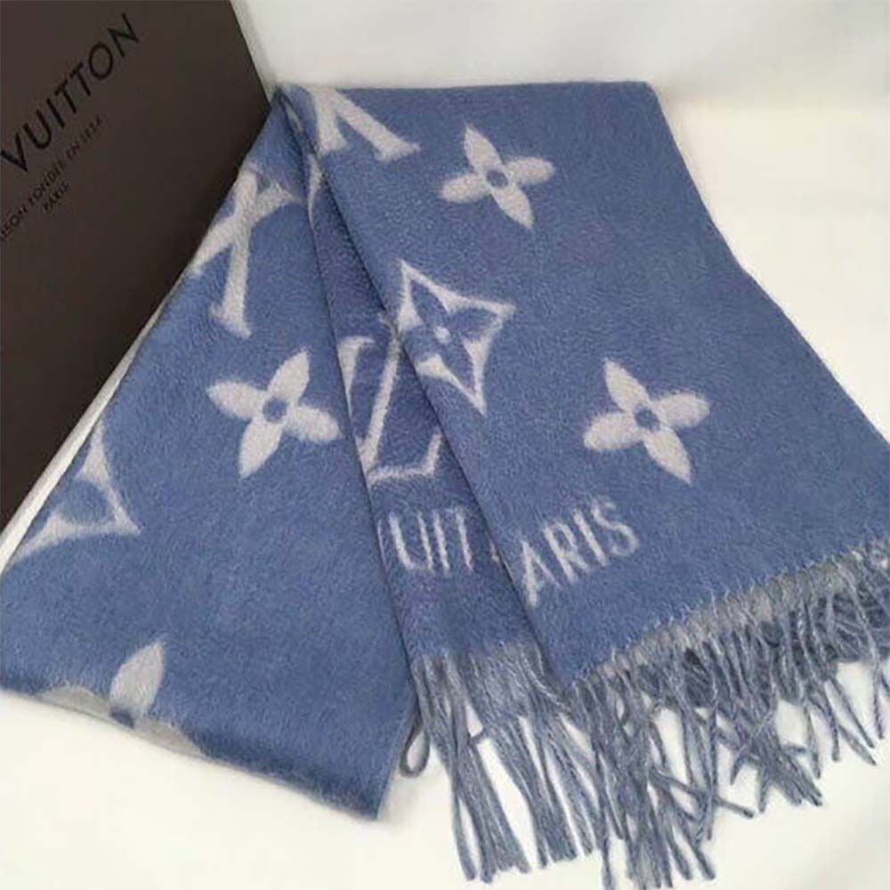 Louis Vuitton MONOGRAM Monogramink cold reykjavik scarf (M76884)