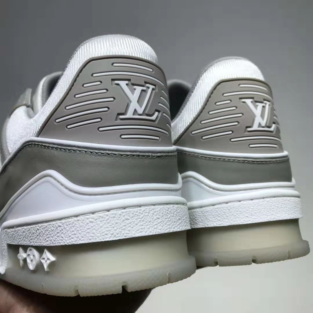 Louis Vuitton - Authenticated LV Trainer Trainer - Polyester Grey Plain for Men, Never Worn