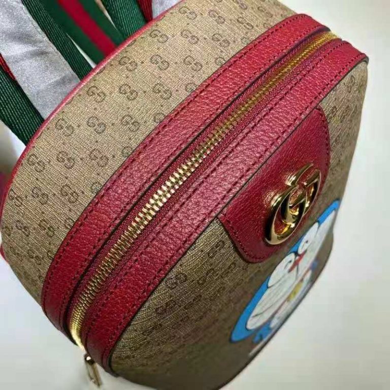 doraemon x gucci shoulder bag