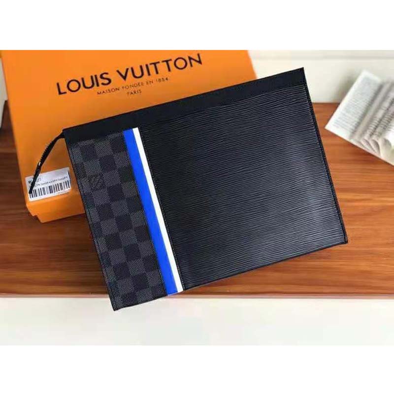 Louis Vuitton Gray Damier Graphite Pixel Pochette Voyage MM Black Grey  Leather Cloth Pony-style calfskin ref.963971 - Joli Closet
