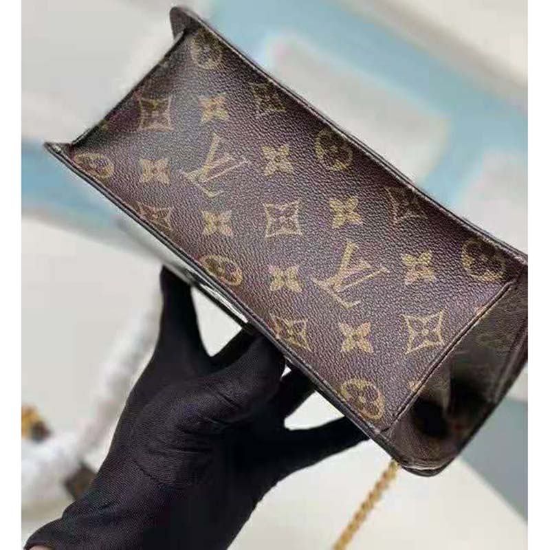 Louis Vuitton Wynwood Handbag Monogram Vernis with Monogram Canvas and Epi  Leath