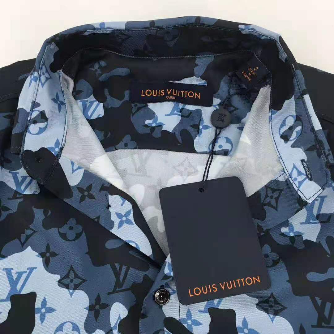 Louis Vuitton Longsleeve Silk Shirt Camo 💎 $600 Fast shipping