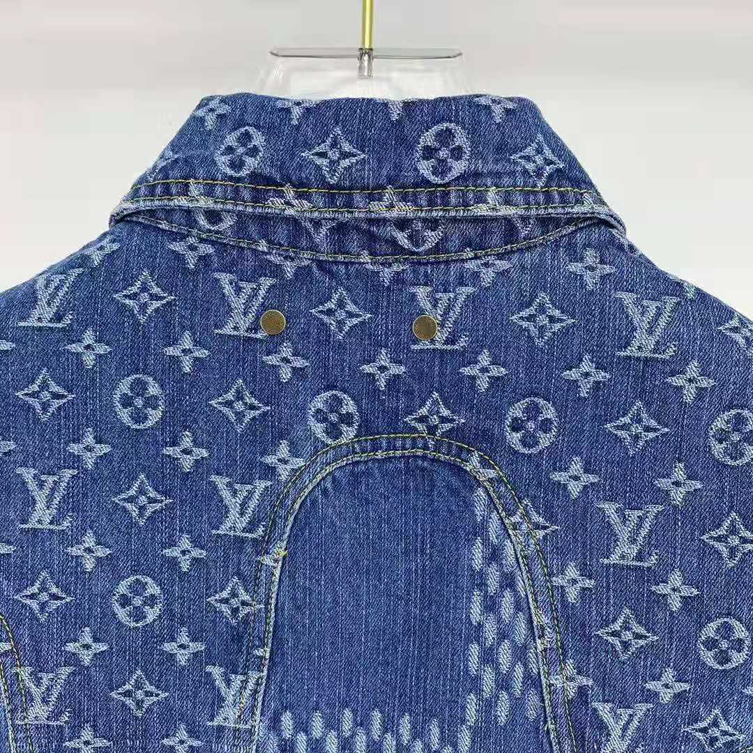 Louis Vuitton Women's Blue Distorted Damier Denim Jacket For Sale at 1stDibs