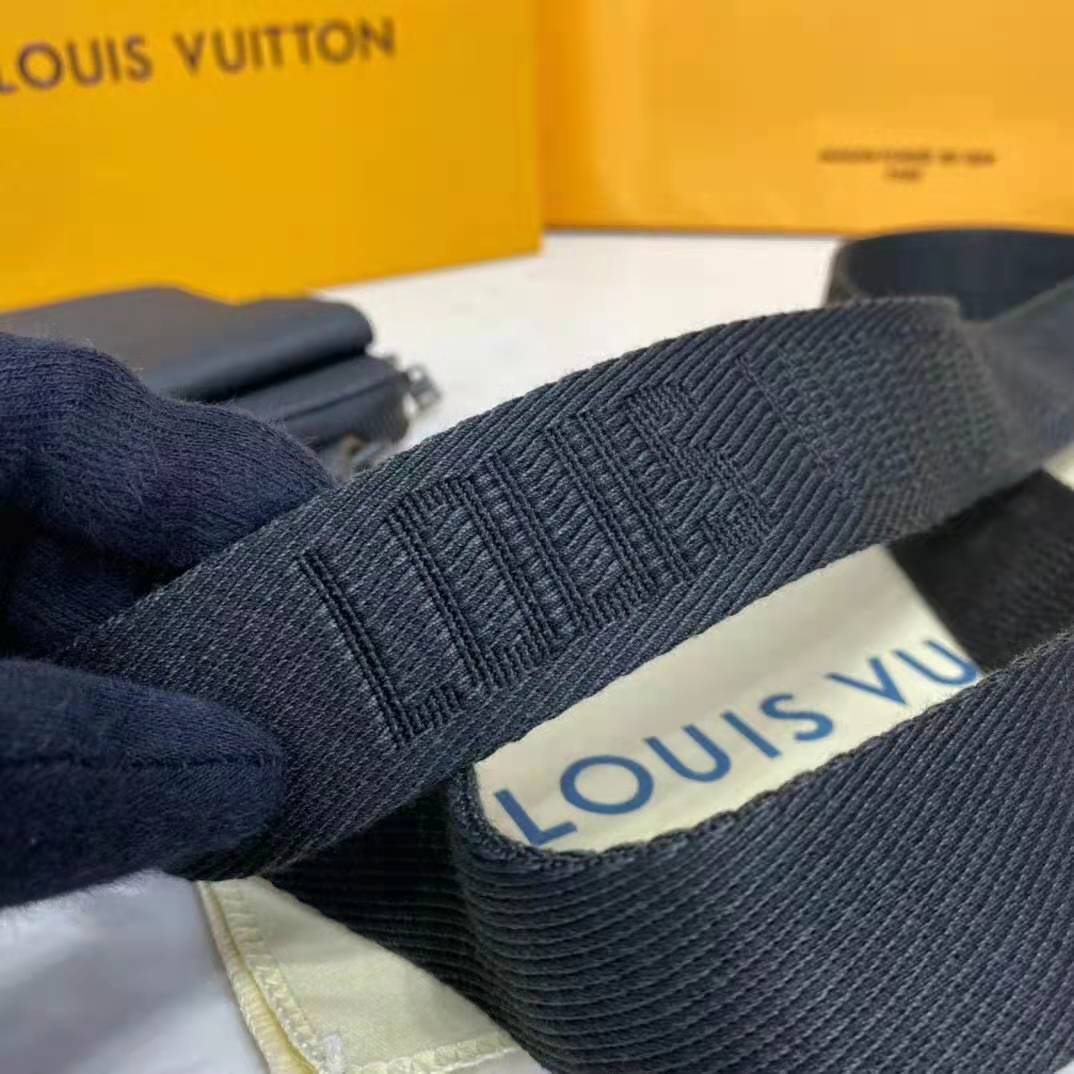 Louis Vuitton LV Aerogram Phone Pouch