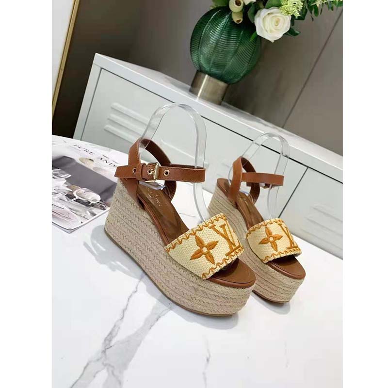 Used Louis Vuitton Silver Leather Lagoon Raffia Wedges