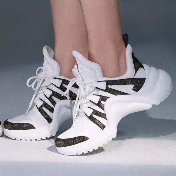 Sepatu Louis Archlight Sneaker White Monogram Women / Sepatu Wanita / Sepatu  Original / Sepatu Terlaris / Sepatu Limited / Sepatu Premium / Sepatu  Sneakers / Sepatu Keren / Sepatu Import / Sepatu Terbaru / New Brand / Hot  Brand