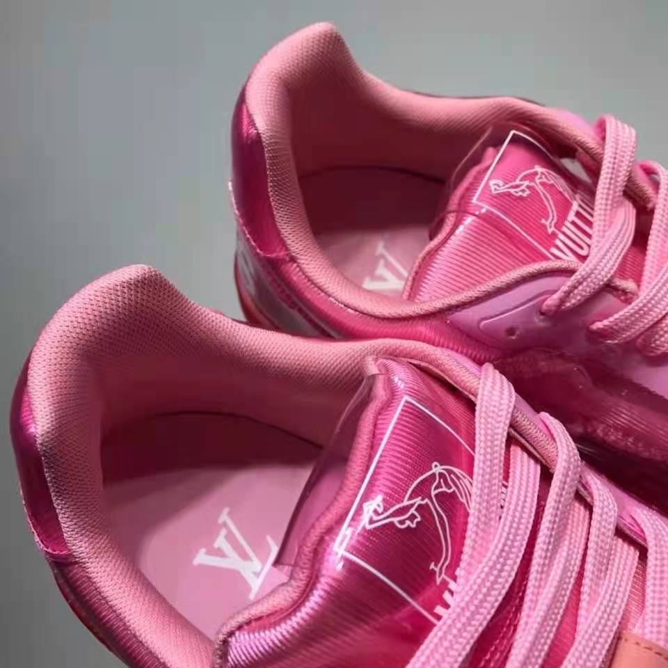 Lv trainer leather low trainers Louis Vuitton Pink size 7.5 UK in Leather -  29826470