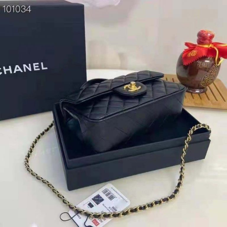 chanel top handle 2021