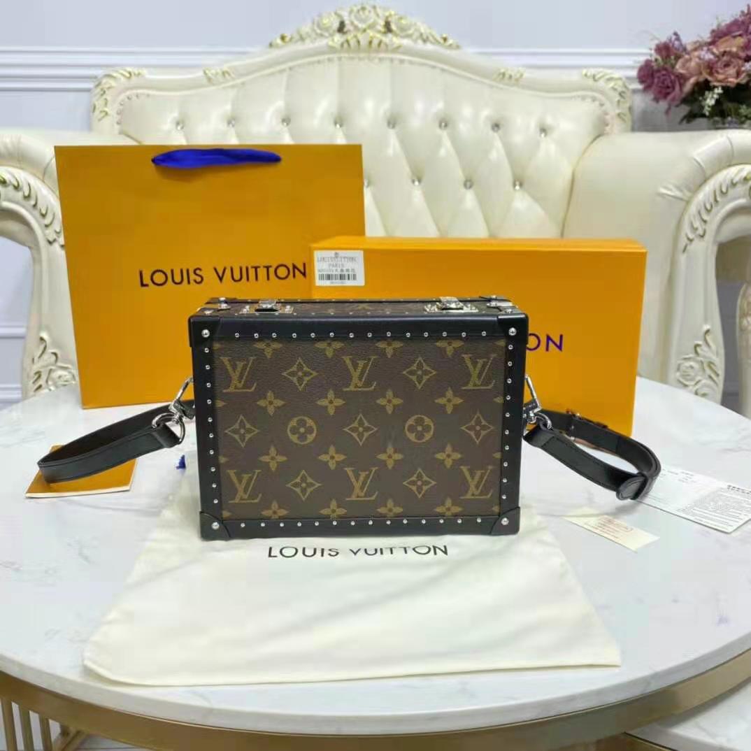 LOUIS VUITTON Monogram Eclipse Squared Pouch Bag Charm Multicolor 1292836