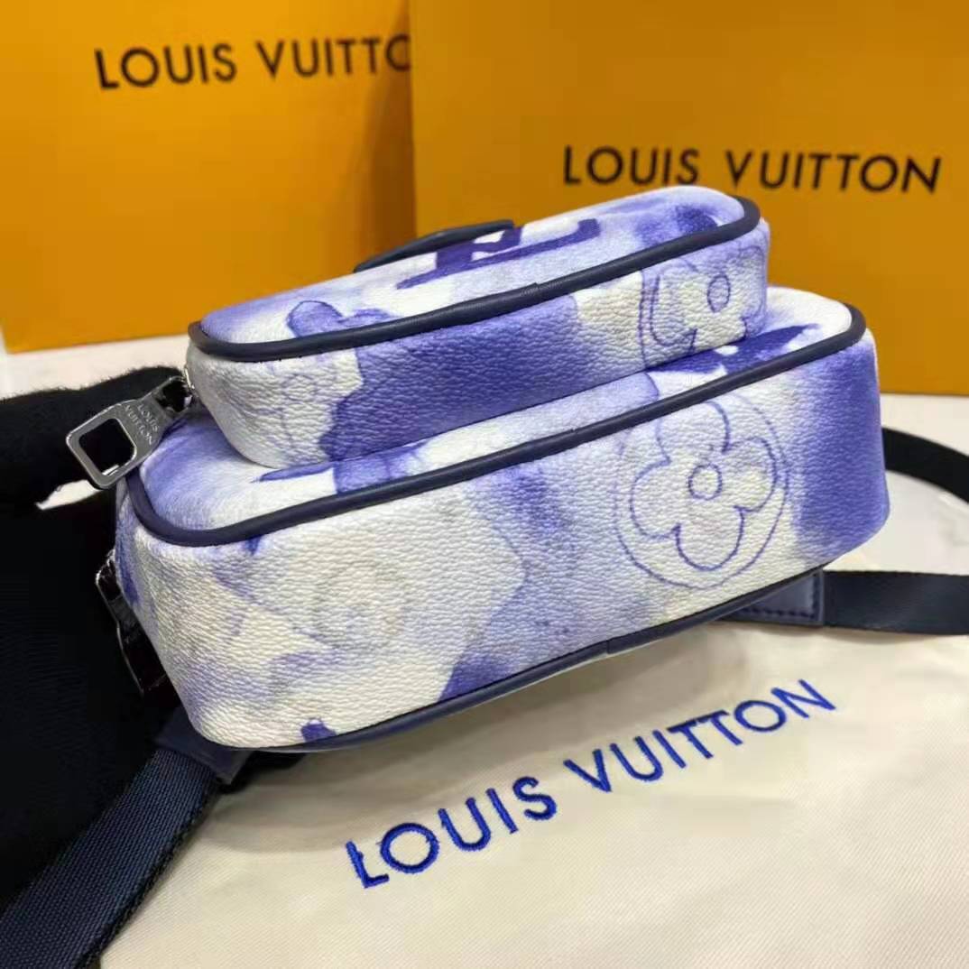 Louis Vuitton Outdoor Pochet Umhängetasche Blau P12056 – NUIR VINTAGE
